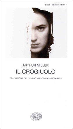 Copertina del libro Il crogiuolo di Arthur Miller