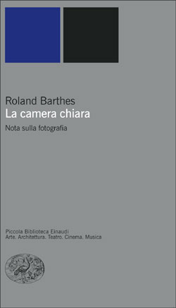 Copertina del libro La camera chiara di Roland Barthes