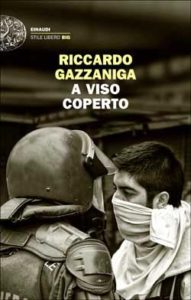 Copertina del libro A viso coperto di Riccardo Gazzaniga