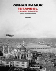 Copertina del libro Istanbul di Orhan Pamuk
