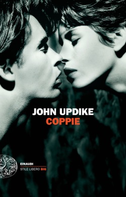 Copertina del libro Coppie di John Updike