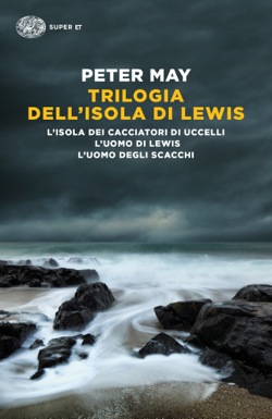 Copertina del libro Trilogia dell’isola di Lewis di Peter May