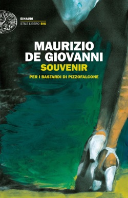 Copertina del libro Souvenir di Maurizio de Giovanni