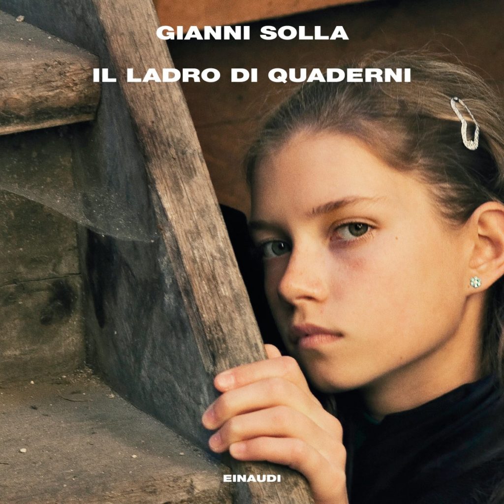 Copertina del libro Il ladro di quaderni di Gianni Solla